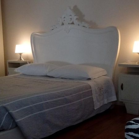 מאנטובה Domus Nova Residenza Il B&B מראה חיצוני תמונה
