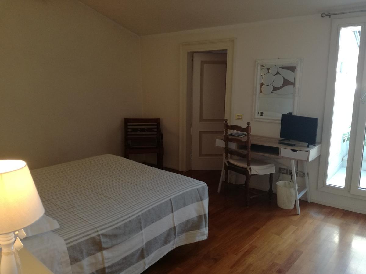 מאנטובה Domus Nova Residenza Il B&B מראה חיצוני תמונה