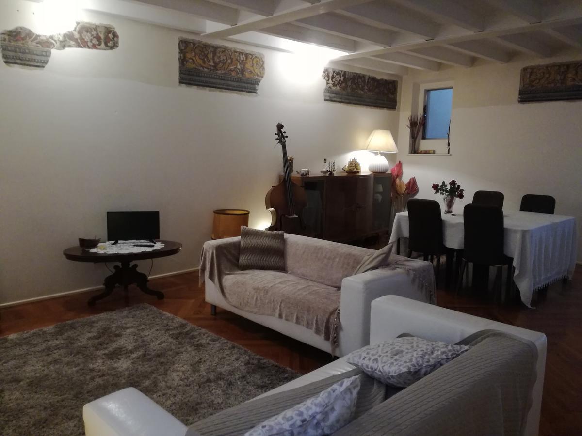 מאנטובה Domus Nova Residenza Il B&B מראה חיצוני תמונה